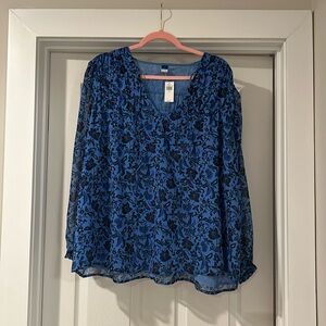 Old Navy Blue Floral Printed Blouse (NWT)